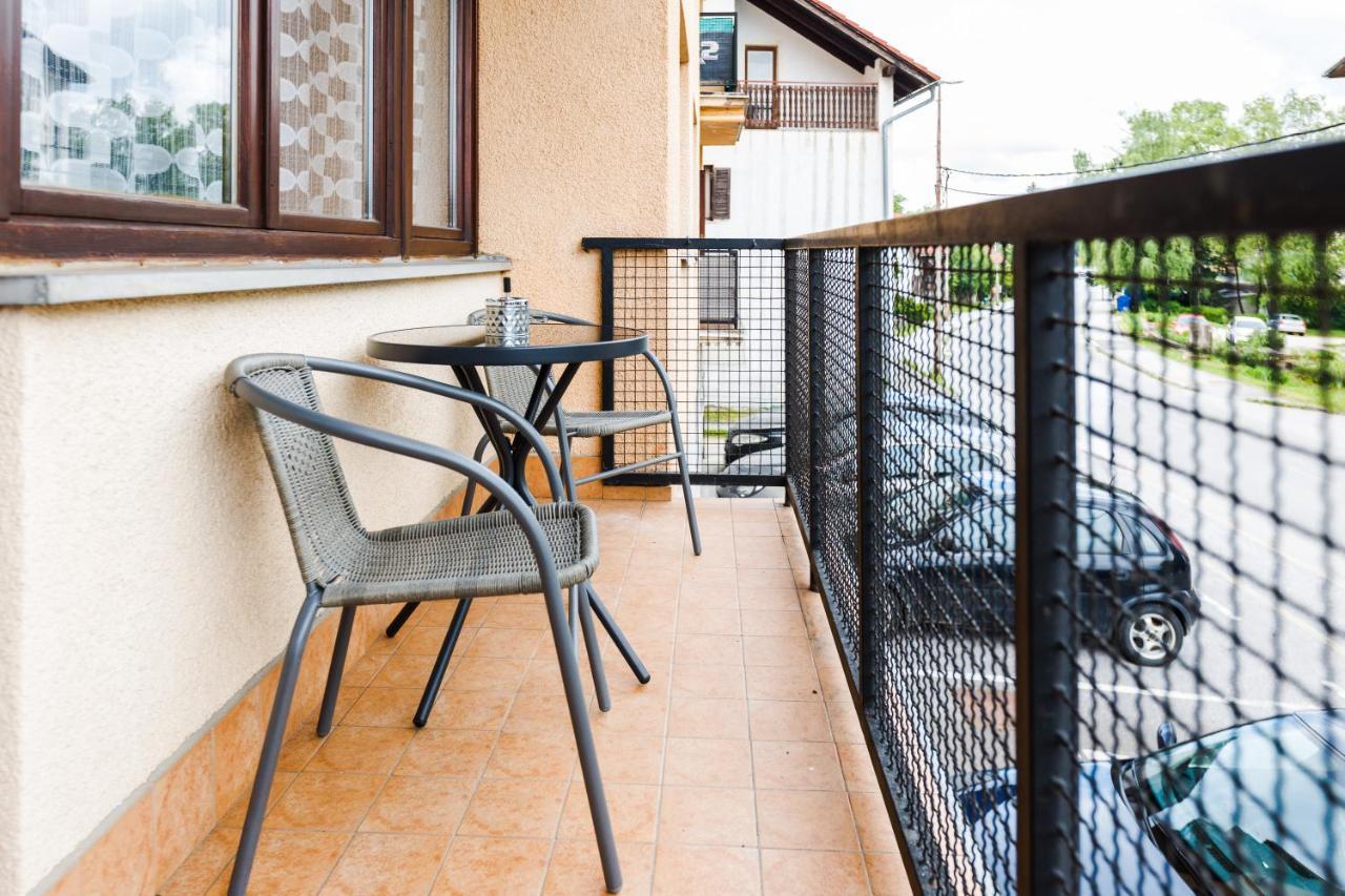 Apartmant Borna Slunj Bagian luar foto