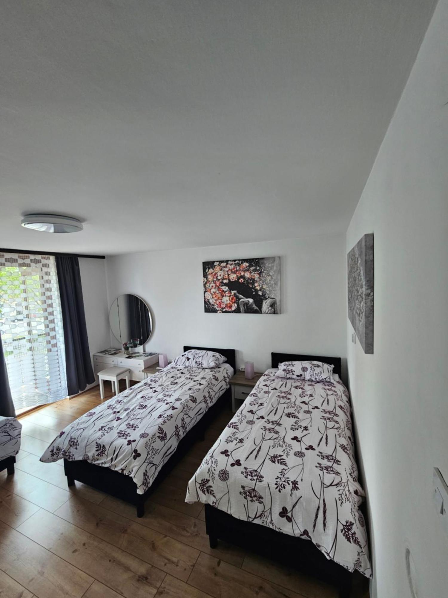 Apartmant Borna Slunj Bagian luar foto